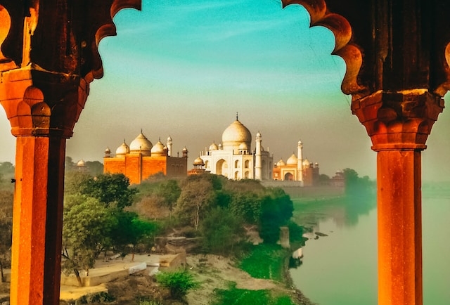 An image showcasing the exquisite beauty of India: A captivating landscape featuring vibrant colors, intricate traditional attire, and the rich cultural diversity that defines the nation.